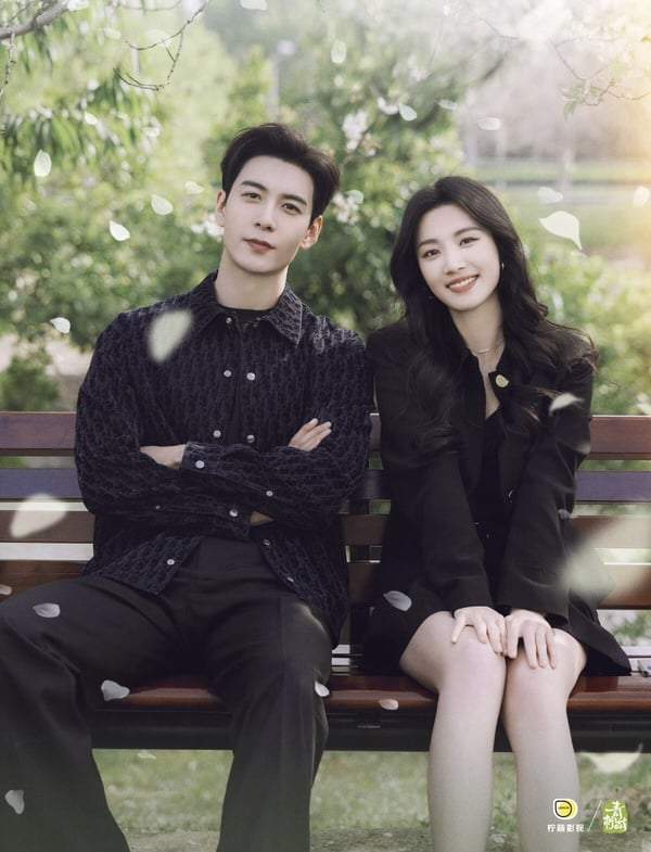 轧戏》搭卢昱晓全网期待这部要和他演男男CP？J9国际网站《枭起青壤》陈星旭4部待播剧：《(图3)